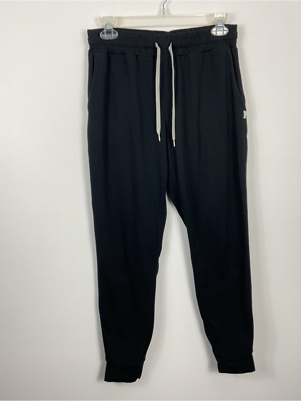 Vuori Performance Jogger Pants Womens